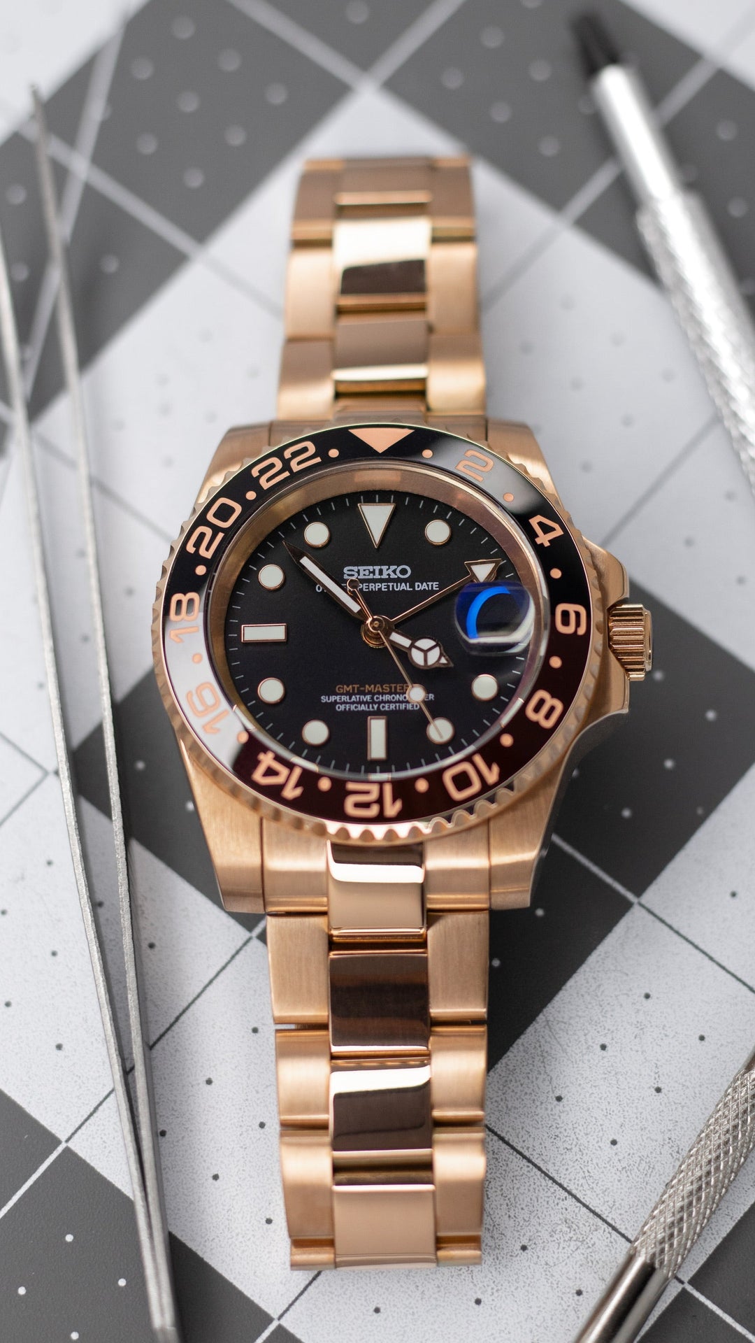 Root Beer GMT