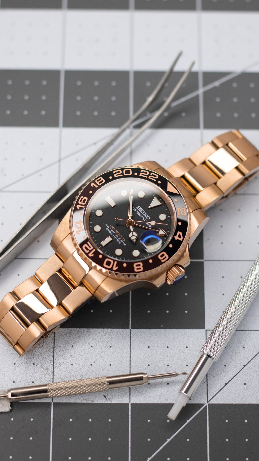Root Beer GMT