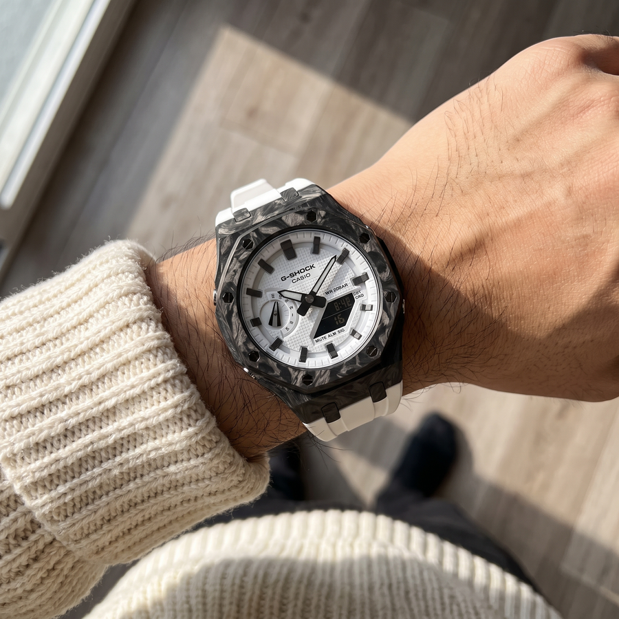 Carbon Core Heaven styled wrist photo 2