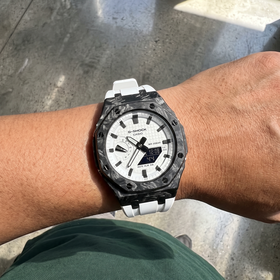 Carbon Core Heaven styled wrist photo 6