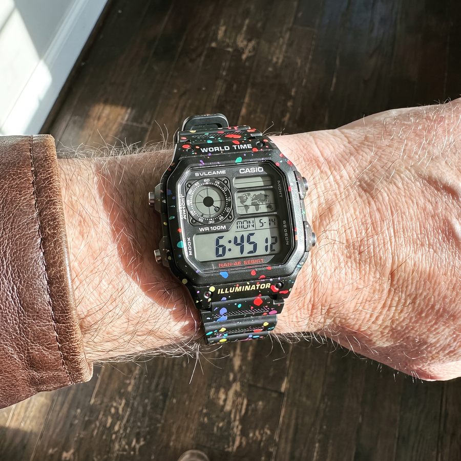 Royale Splatter styled wrist photo 2
