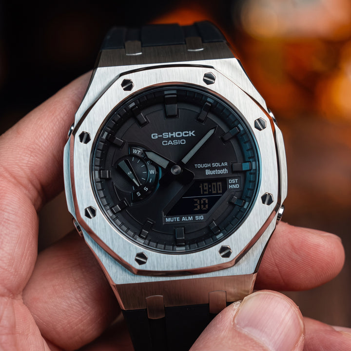 Slick Silver (Bluetooth + Solar)