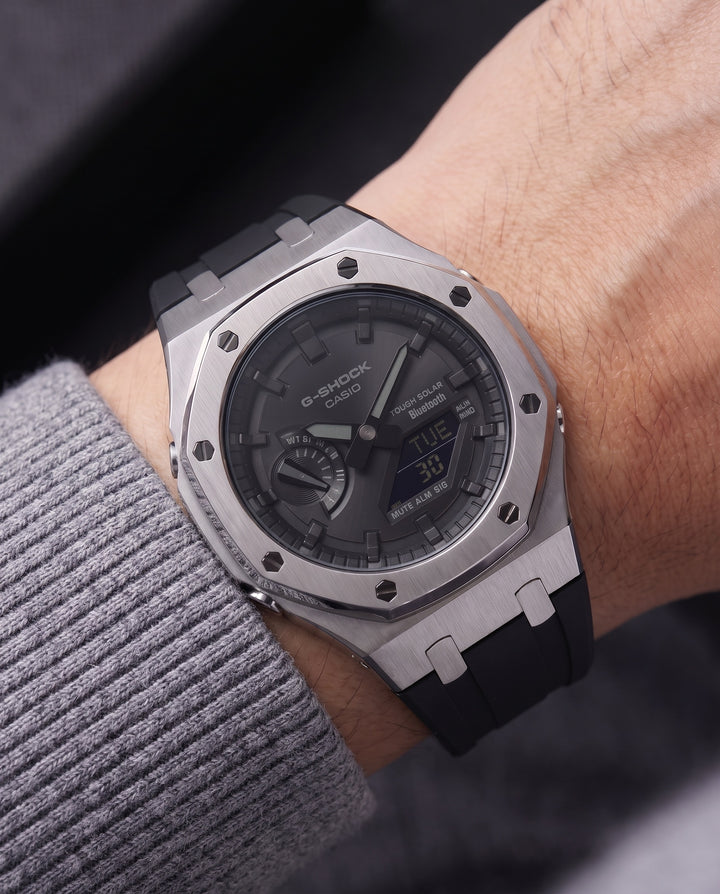Slick Silver (Bluetooth + Solar)