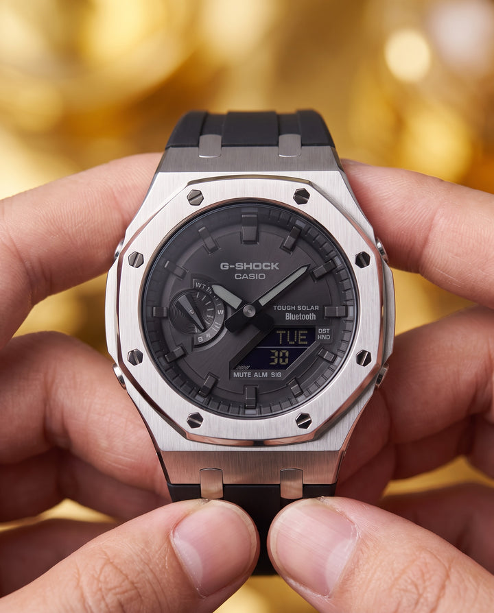 Slick Silver (Bluetooth + Solar)