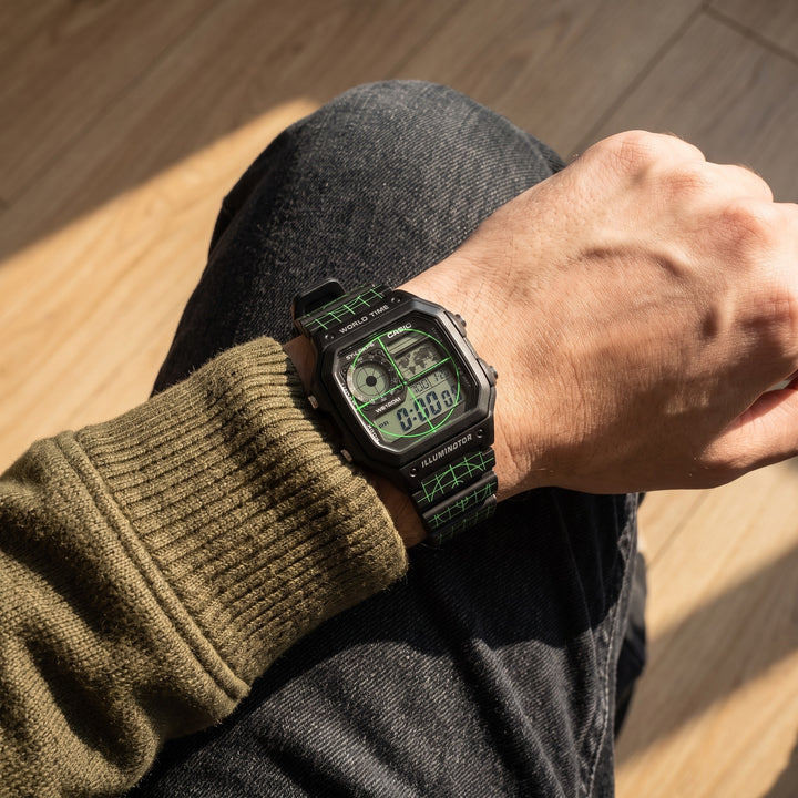 Royale Green Crosshairs