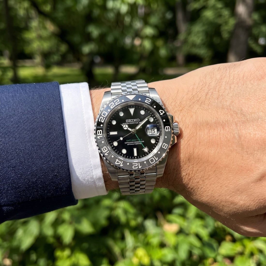 Bruce GMT